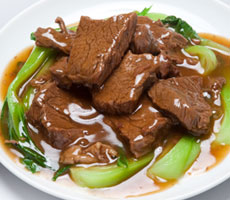 牛ばら肉の醤油煮込み